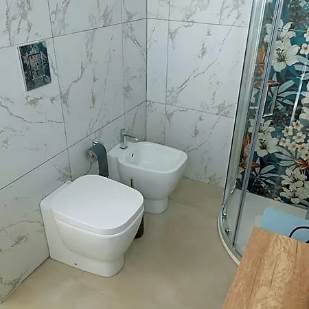 Lucia Hotel Torre Annunziata